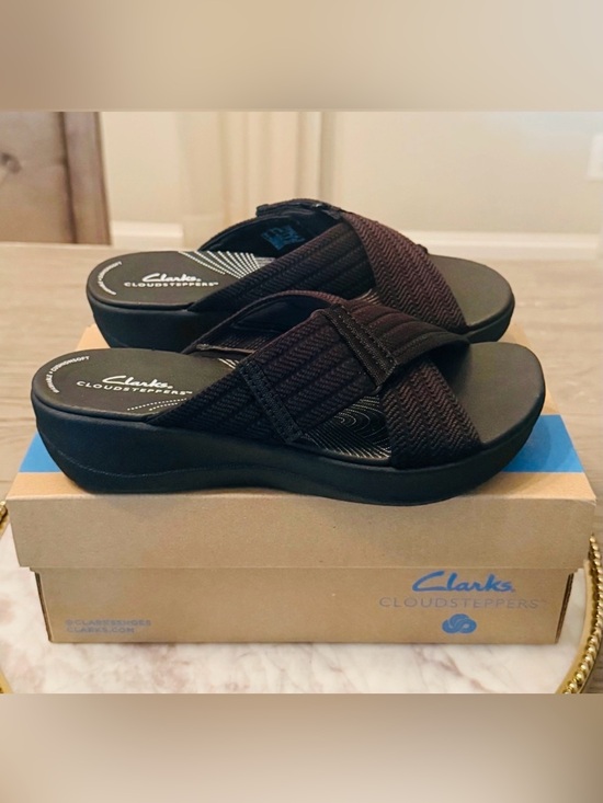 Clarks Shoes - 🚨Clarks Cloudsteppers Women's Black Slide Sandals | Sz: 6.5 (NWB)